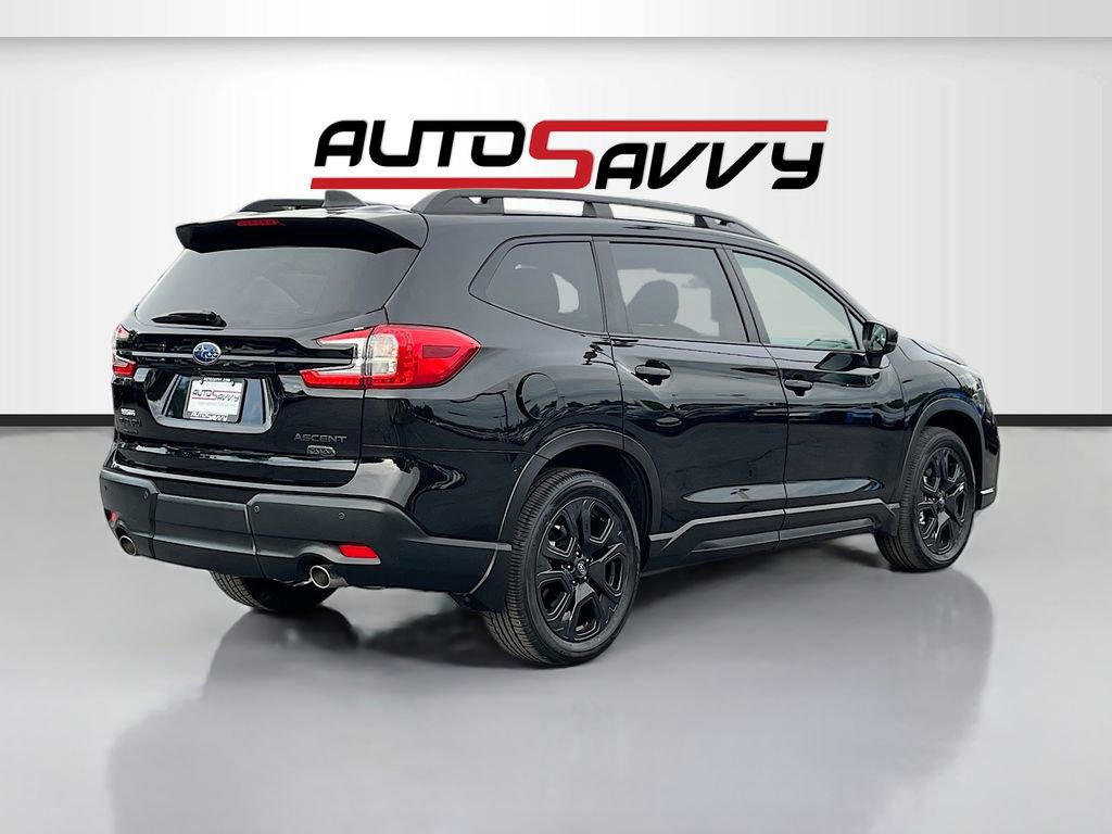 Used 2024 Subaru Ascent Onyx Edition image 7