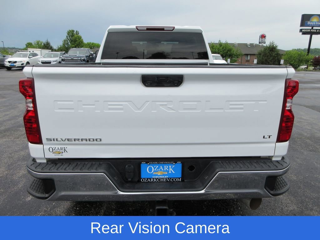 Certified 2021 Chevrolet Silverado 2500 LT w/ Fleet Comfort Package AWD/4WD image 4