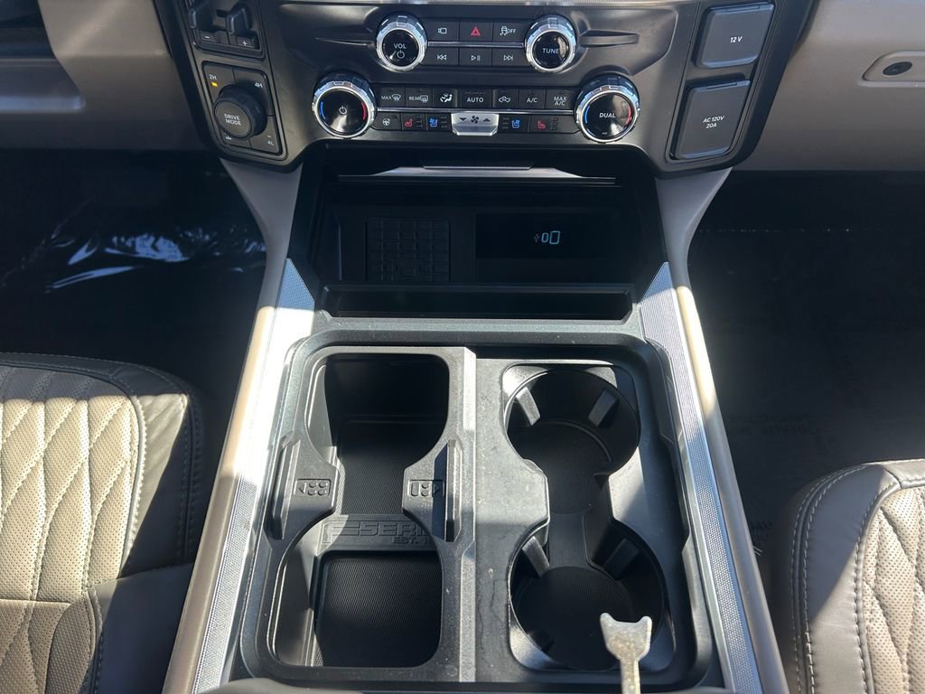 Used 2026 Ford F250 Platinum w/ Platinum Plus Package image 13