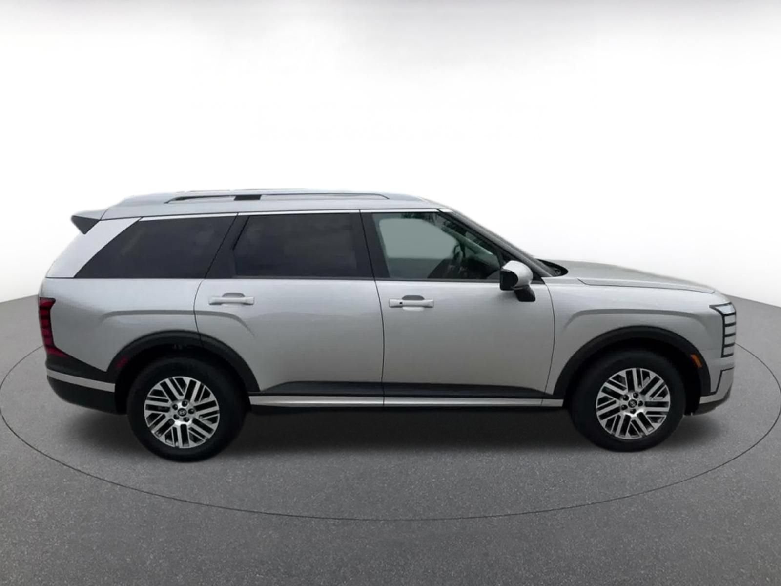 Used 2026 Hyundai Palisade SEL FWD image 13
