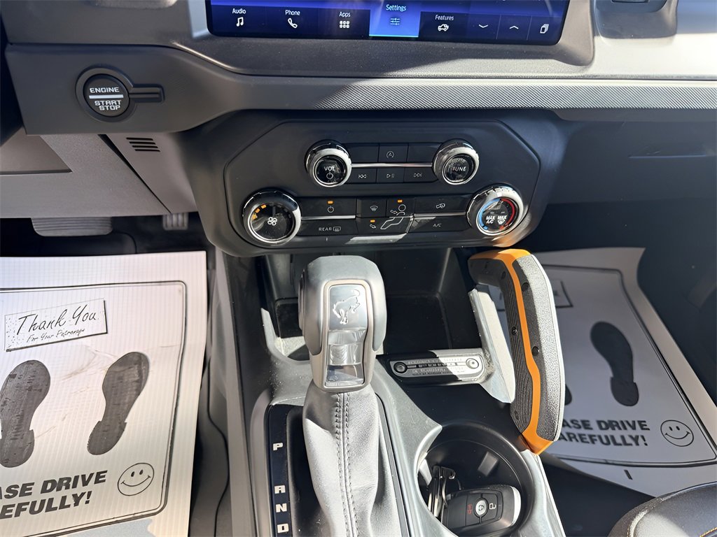 Used 2024 Ford Bronco Badlands image 19