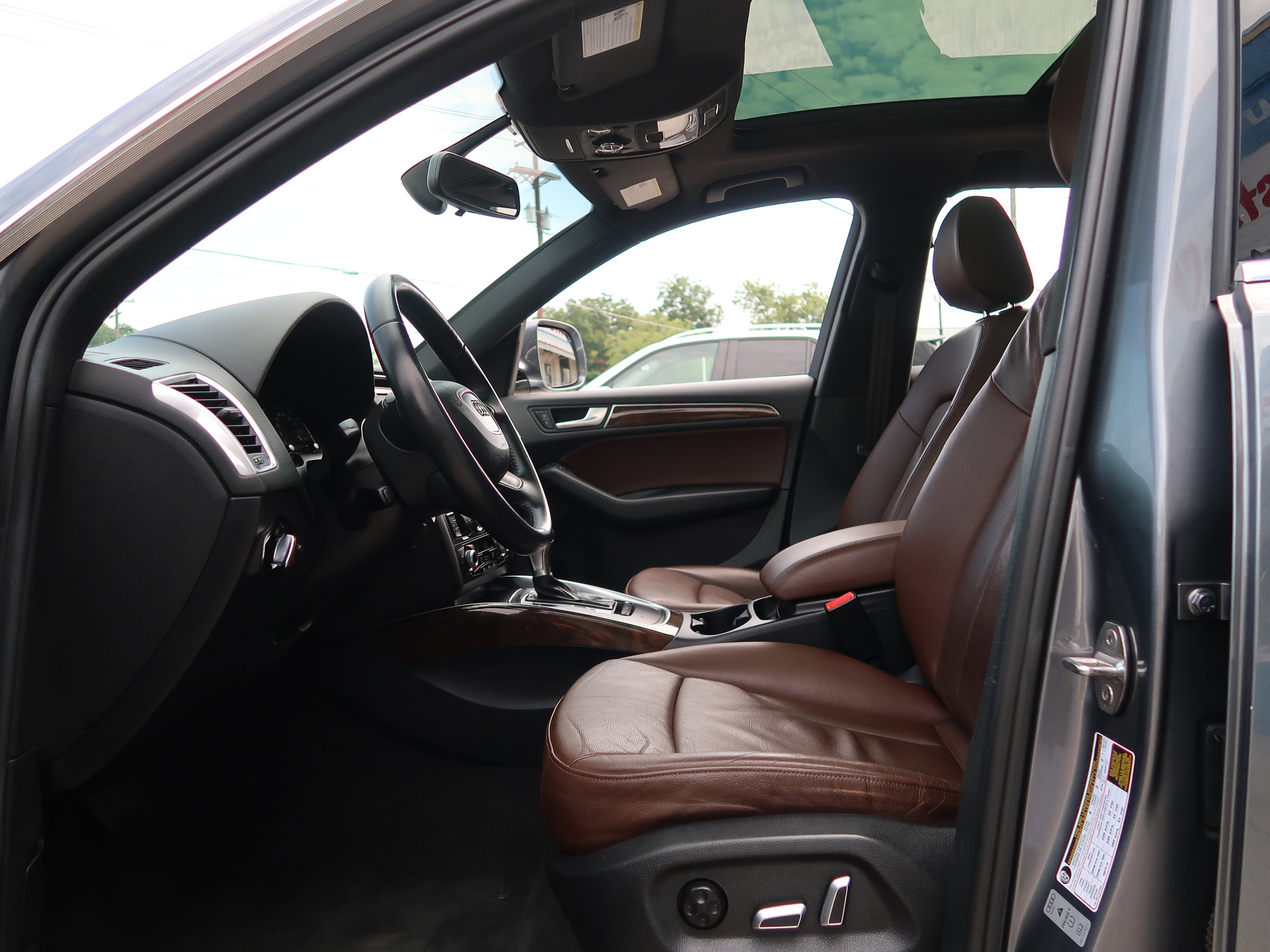 Used 2017 Audi Q5 2.0T Premium image 24