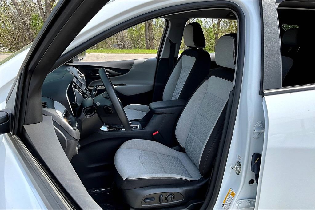 Used 2022 Chevrolet Equinox LS w/ LS Convenience Package image 37