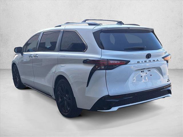 Certified 2024 Toyota Sienna XSE w/ XSE Premium Package image 7