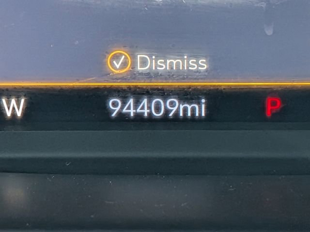 Used 2019 Chevrolet Silverado 1500 High Country w/ Technology Package image 32