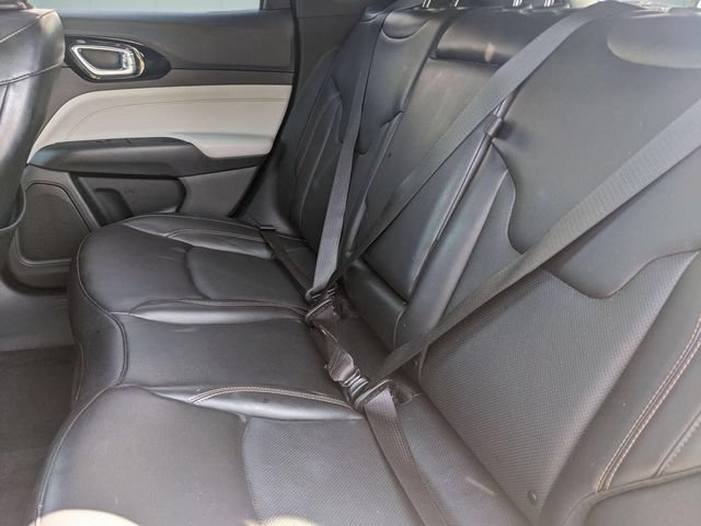 Used 2023 Jeep Compass Limited AWD/4WD image 25