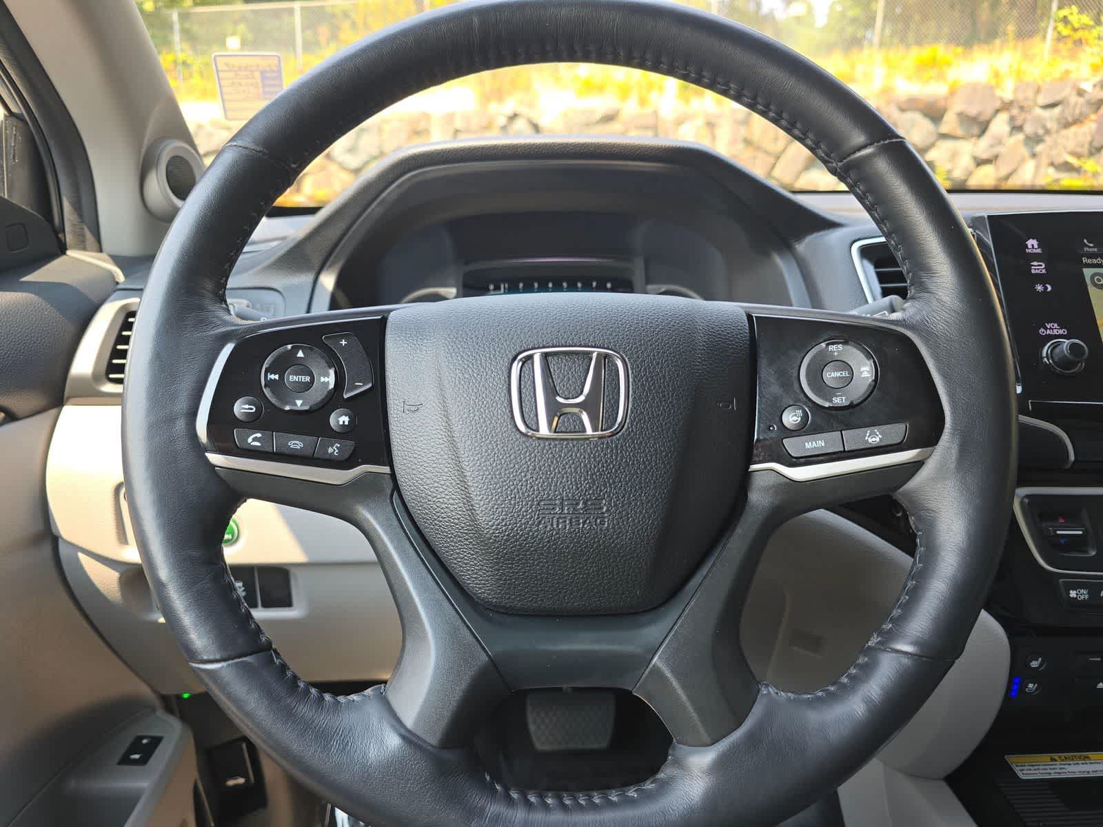 Used 2019 Honda Pilot Elite image 12