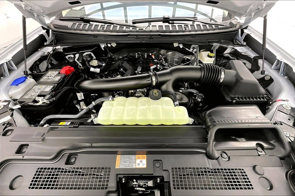 New 2025 Ford Expedition Max Active image 12