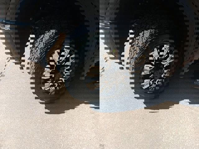 New 2025 GMC Sierra 2500 Denali w/ Denali Reserve Package image 30