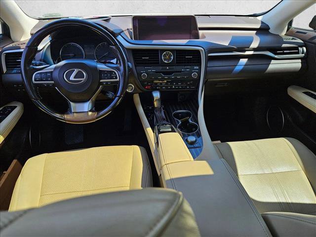 Used 2019 Lexus RX 350L Luxury w/ Accessory Package FWD image 17