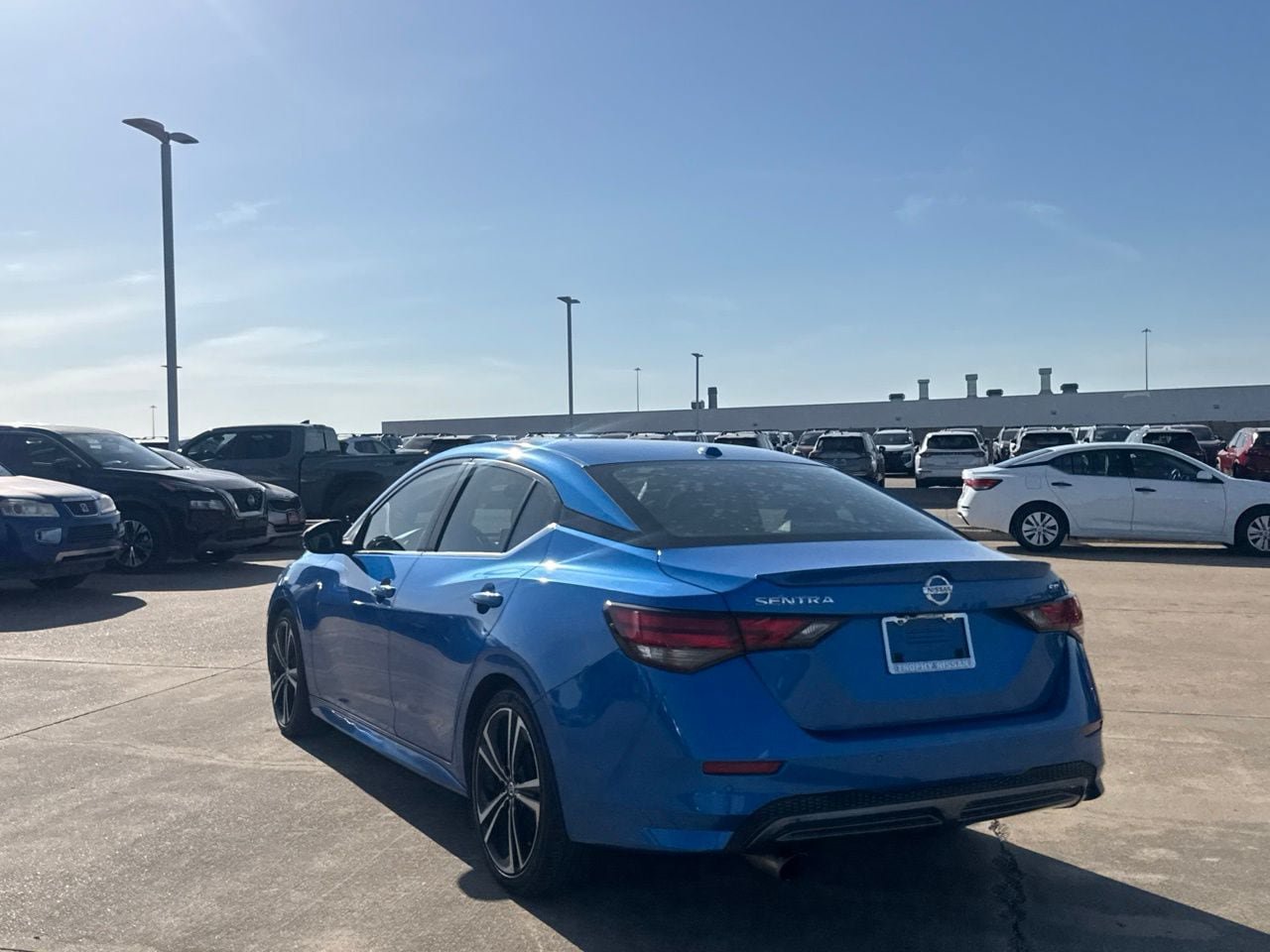 Used 2021 Nissan Sentra SR FWD image 15