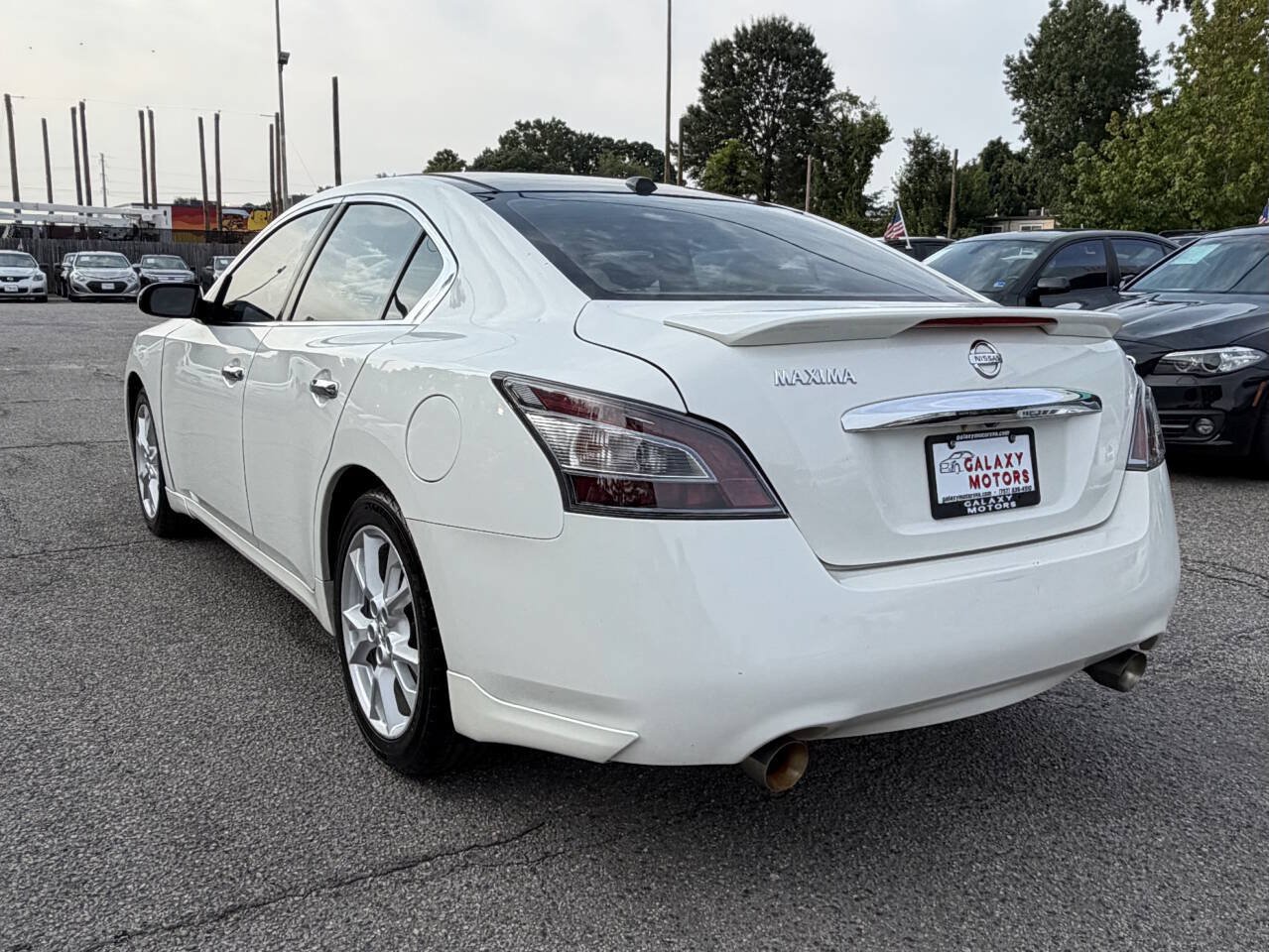 Used 2012 Nissan Maxima 3.5 SV w/ Premium Pkg FWD image 3