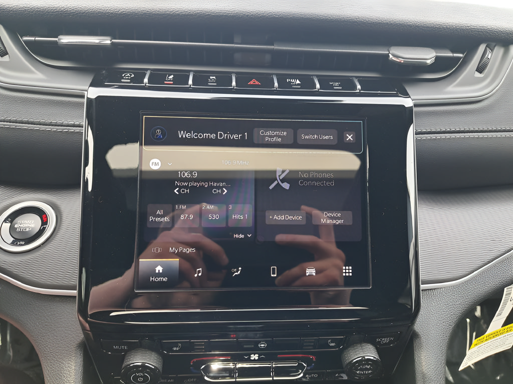 New 2026 Jeep Grand Cherokee Laredo X AWD/4WD image 23