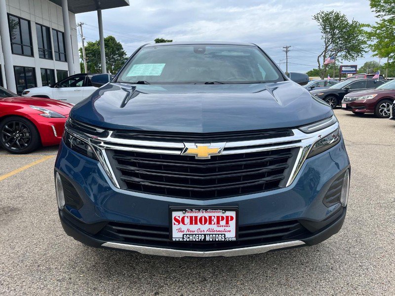Used 2024 Chevrolet Equinox LT w/ Driver Convenience Package AWD/4WD image 2
