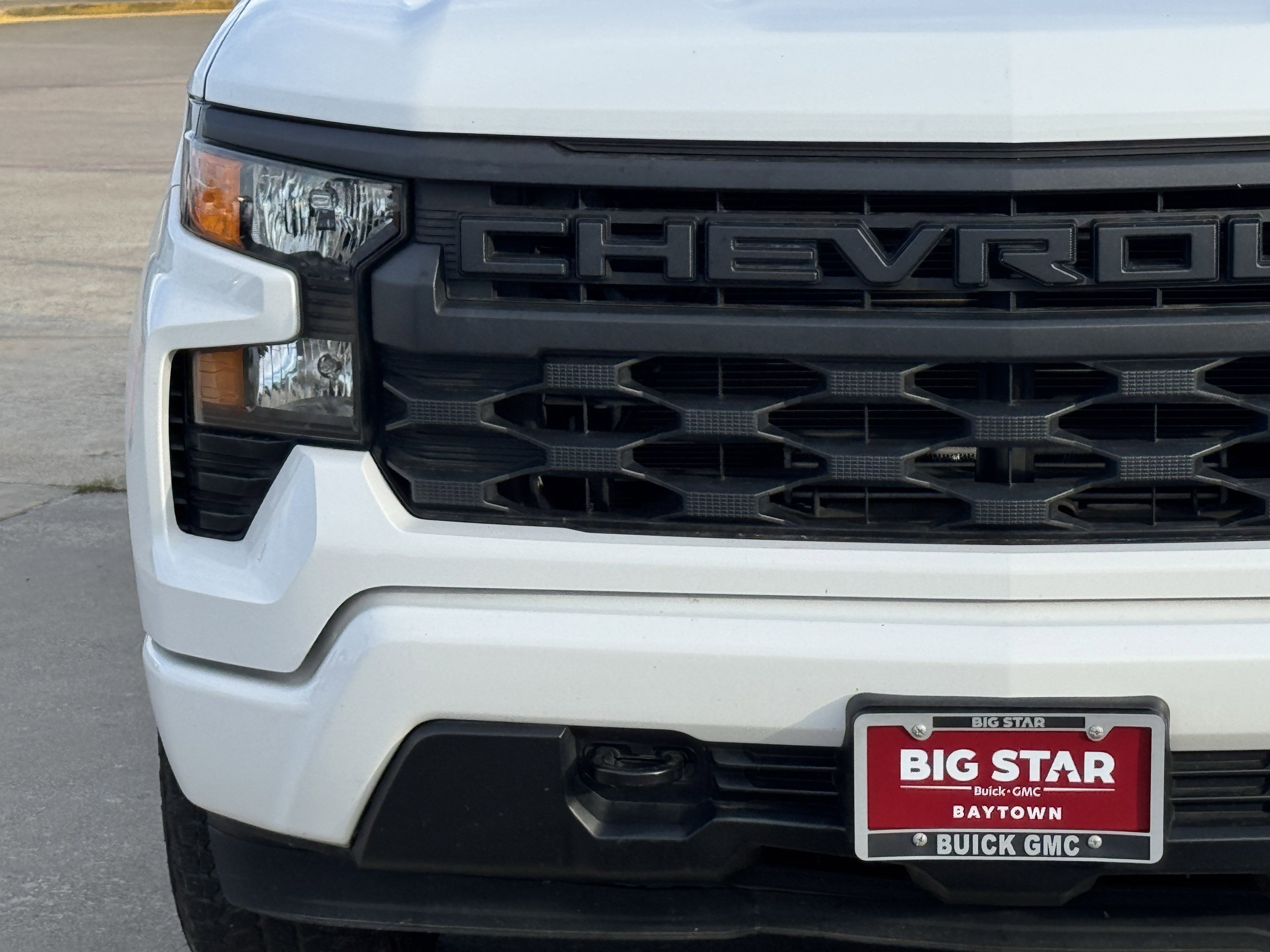 Used 2025 Chevrolet Silverado 1500 Custom w/ Turbomax Blackout Package image 6