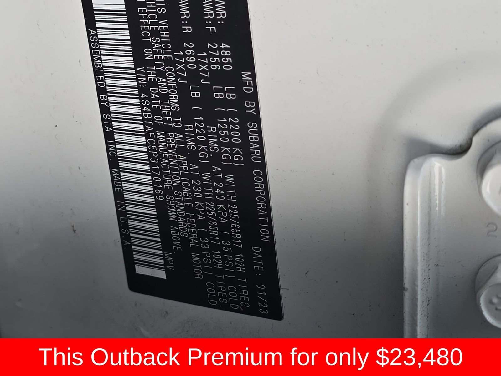 Used 2023 Subaru Outback Premium image 43