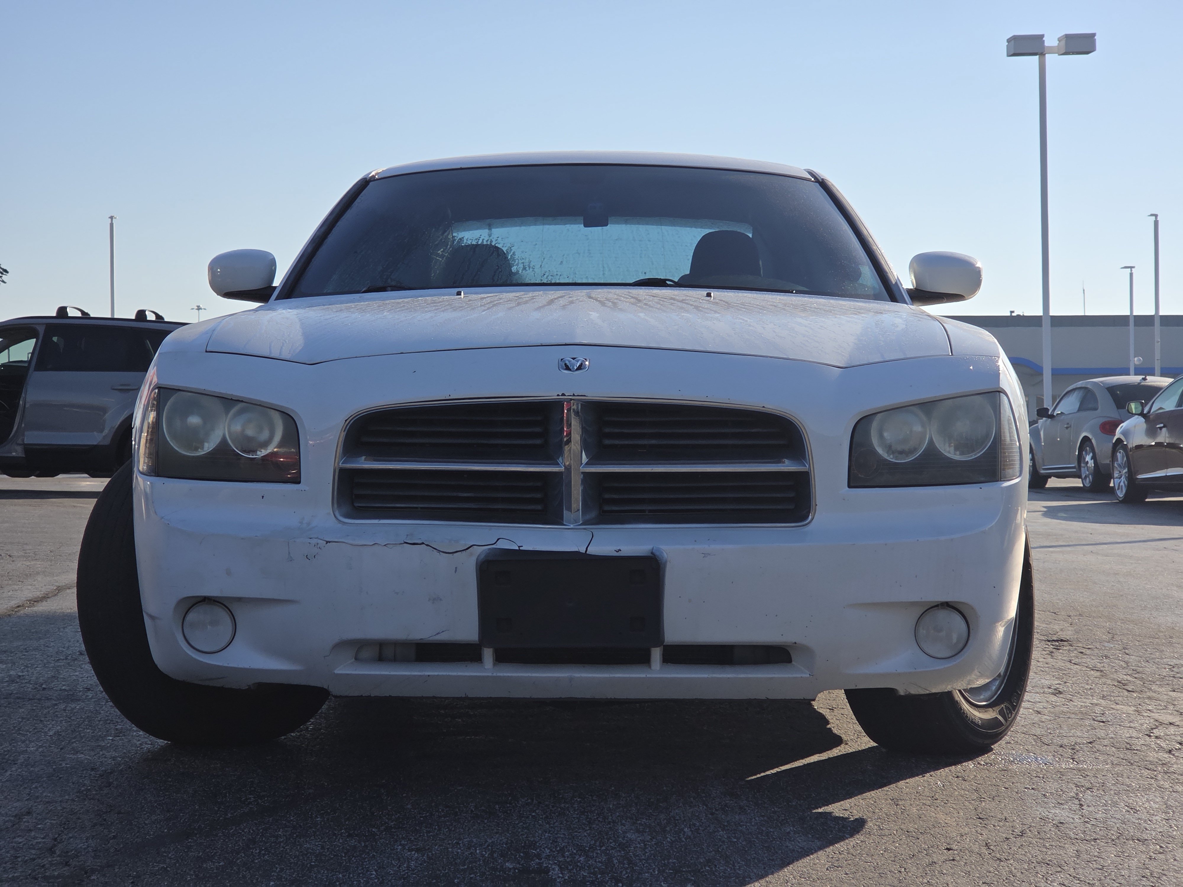 Used 2010 Dodge Charger SXT RWD image 3