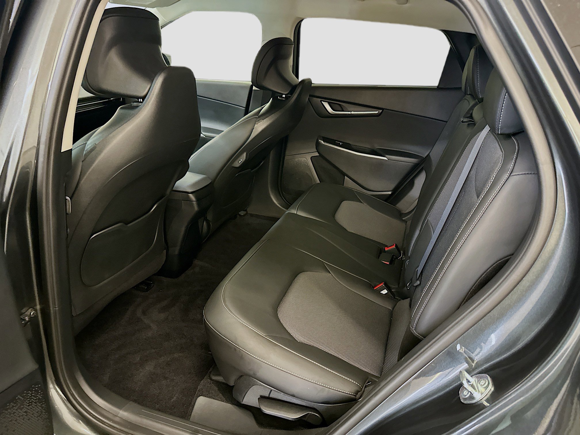 Used 2024 Kia EV6 Light AWD/4WD image 29