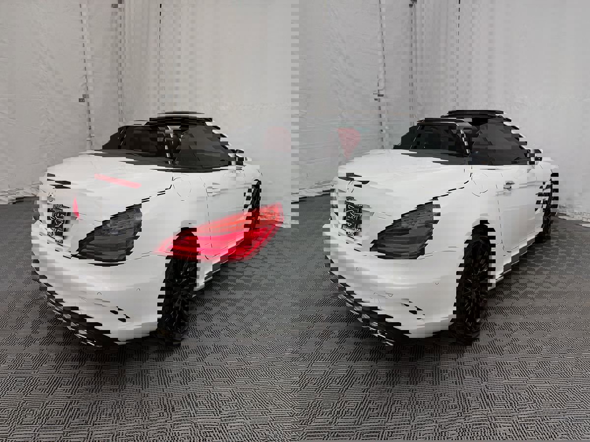 Used 2017 Mercedes-Benz SL 550 image 5