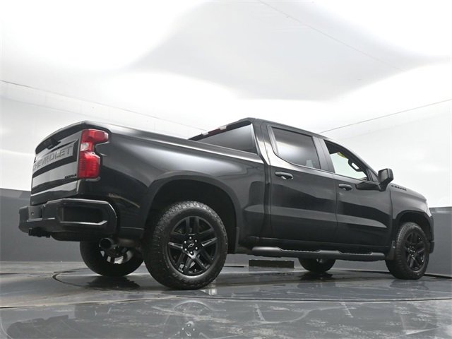 Used 2025 Chevrolet Silverado 1500 Custom w/ Turbomax Blackout Package image 32