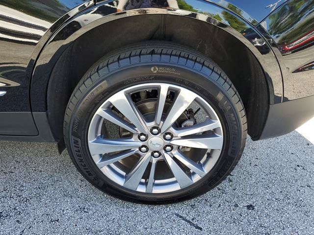 Certified 2025 Cadillac XT5 Premium Luxury FWD image 32