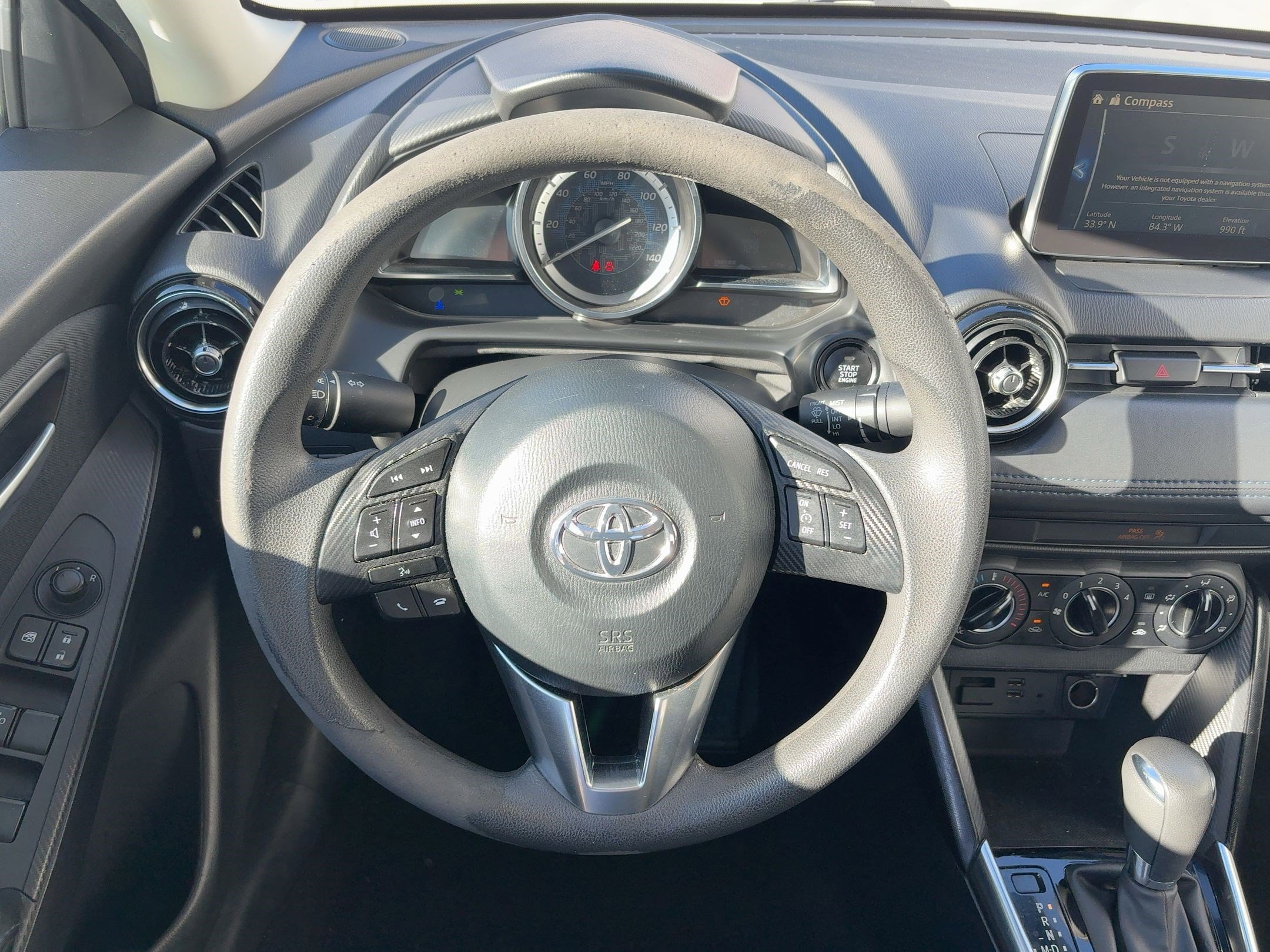 Used 2017 Toyota Yaris iA image 16