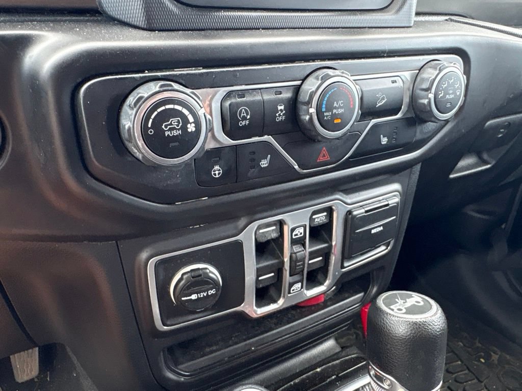 Used 2018 Jeep Wrangler Unlimited Sport S AWD/4WD image 22