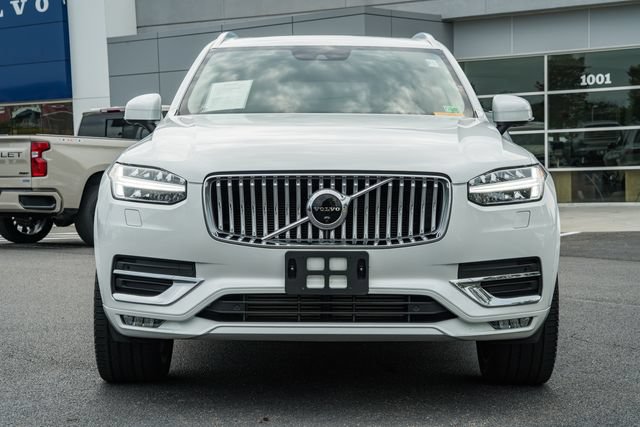 Used 2021 Volvo XC90 T6 Inscription w/ Protection Package Premier AWD/4WD image 2
