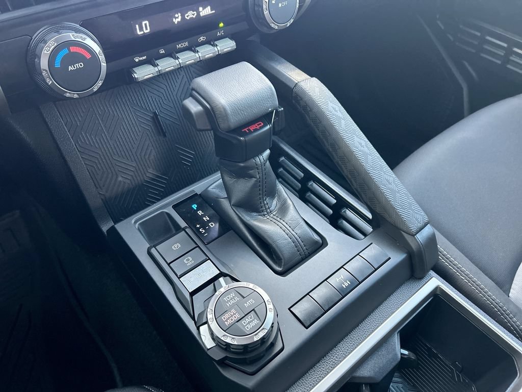 Used 2025 Toyota Tacoma TRD Off-Road AWD/4WD image 20