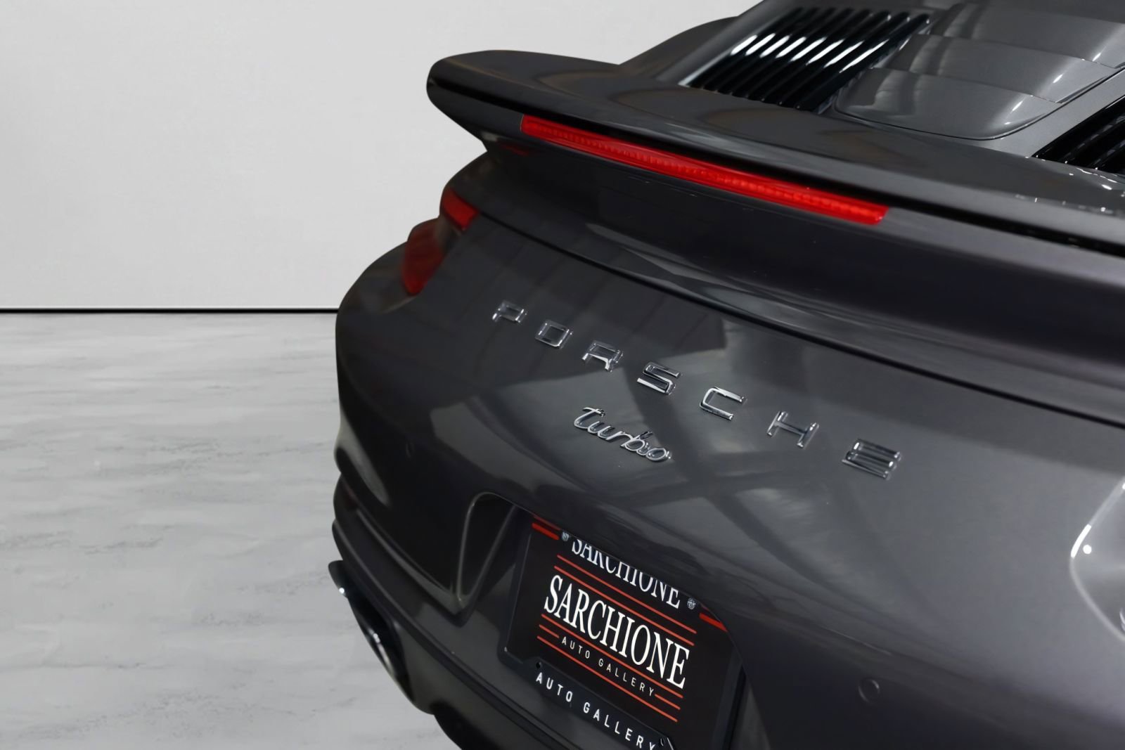 Used 2019 Porsche 911 Turbo image 28