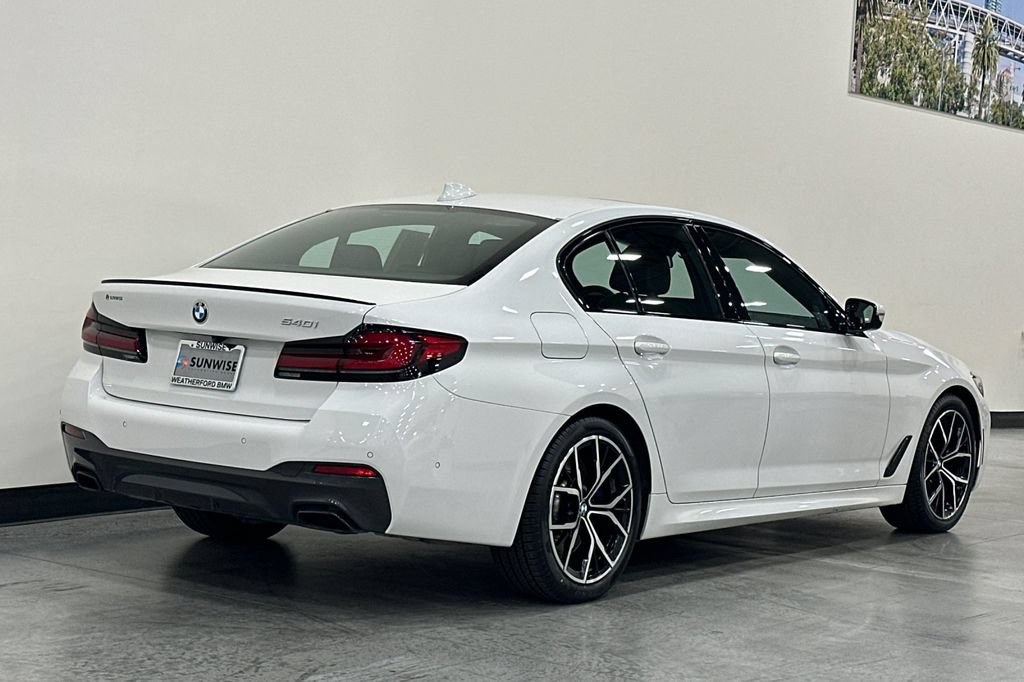 Certified 2023 BMW 540i w/ M Sport Package RWD image 4