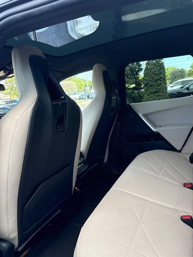 Certified 2024 BMW iX xDrive50 w/ Sport Package AWD/4WD image 6