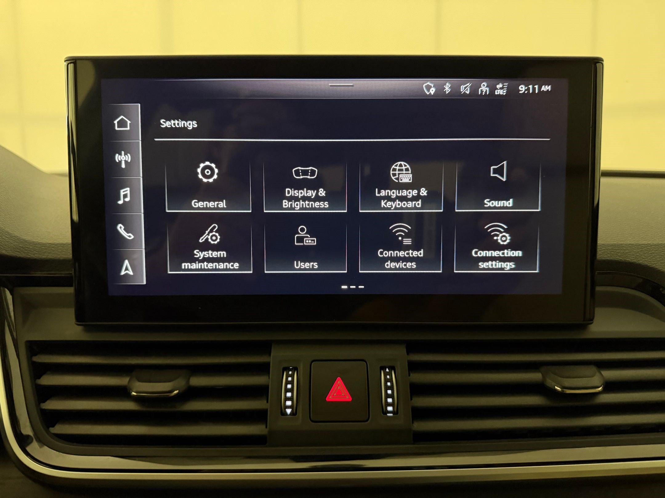 Certified 2024 Audi Q5 e Premium Plus AWD/4WD image 20