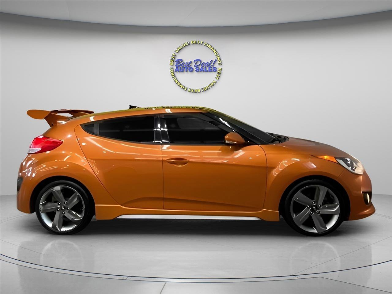 Used 2015 Hyundai Veloster Turbo w/ Option Group 04 image 6