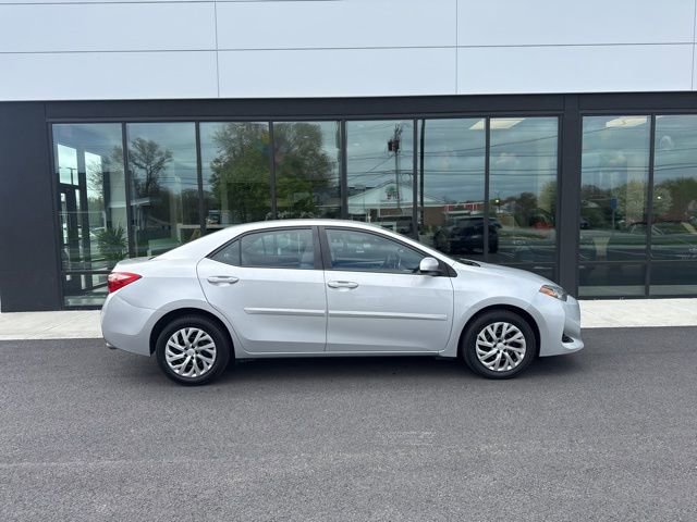 Used 2019 Toyota Corolla LE w/ Body Protection Package FWD image 2