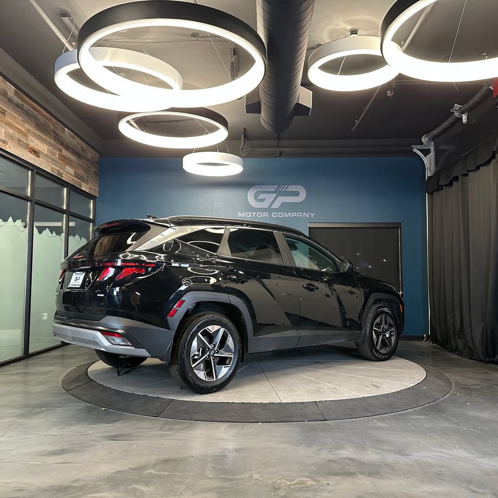 Used 2025 Hyundai Tucson SEL AWD/4WD image 3