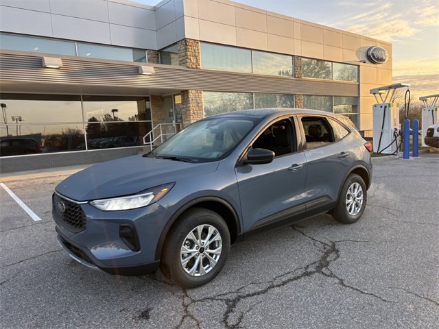 New 2026 Ford Escape Active w/ Cold Weather Package image 2