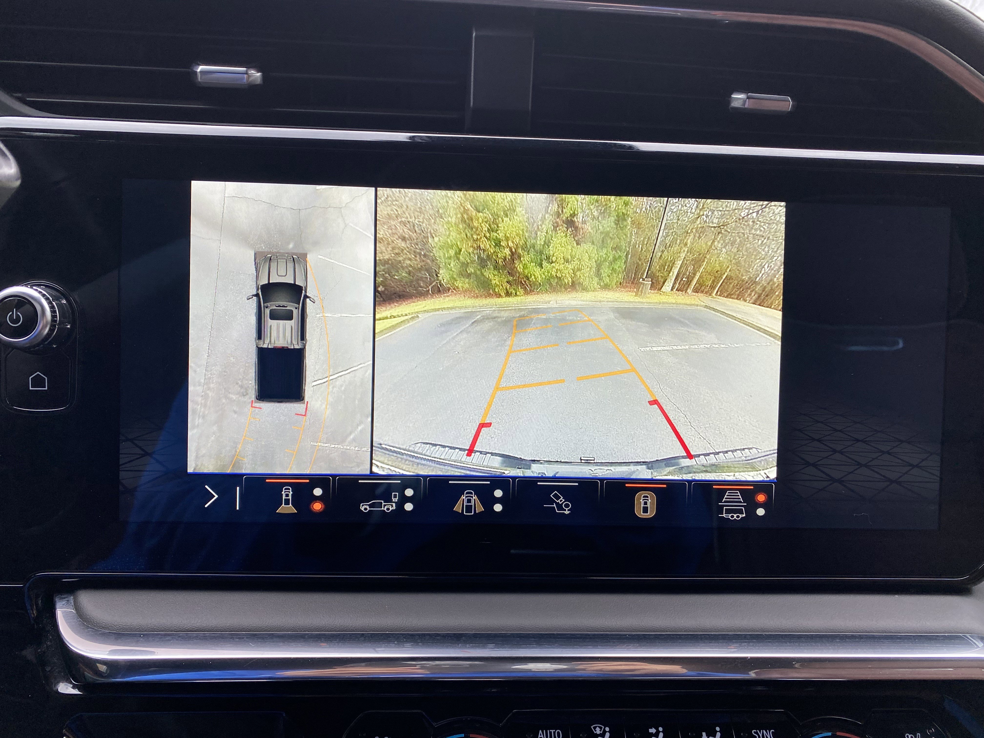 Used 2025 GMC Sierra 2500 Denali Ultimate w/ Snow Plow Prep/Camper Package image 29