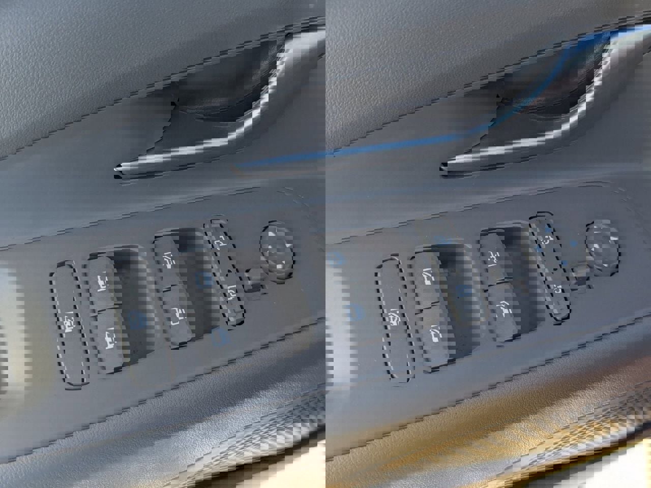 Used 2021 Hyundai Elantra SEL w/ Convenience Package image 22