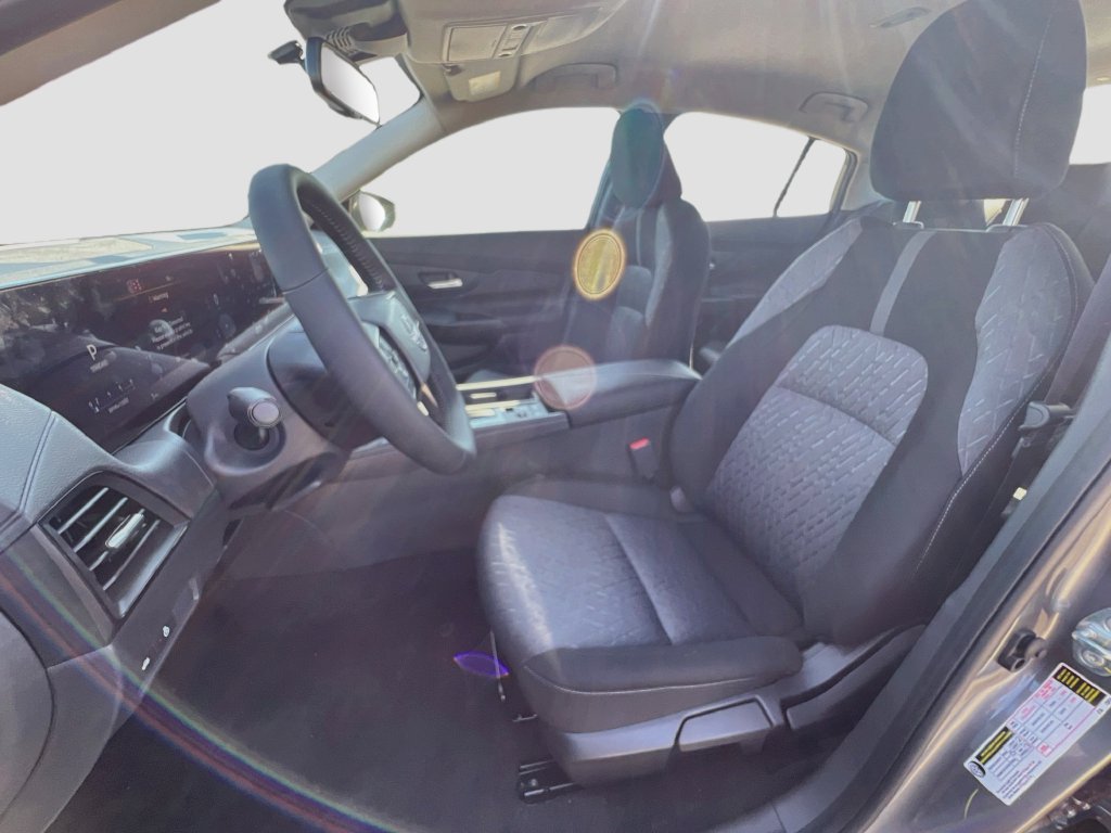 New 2027 Nissan Sentra SV FWD image 17