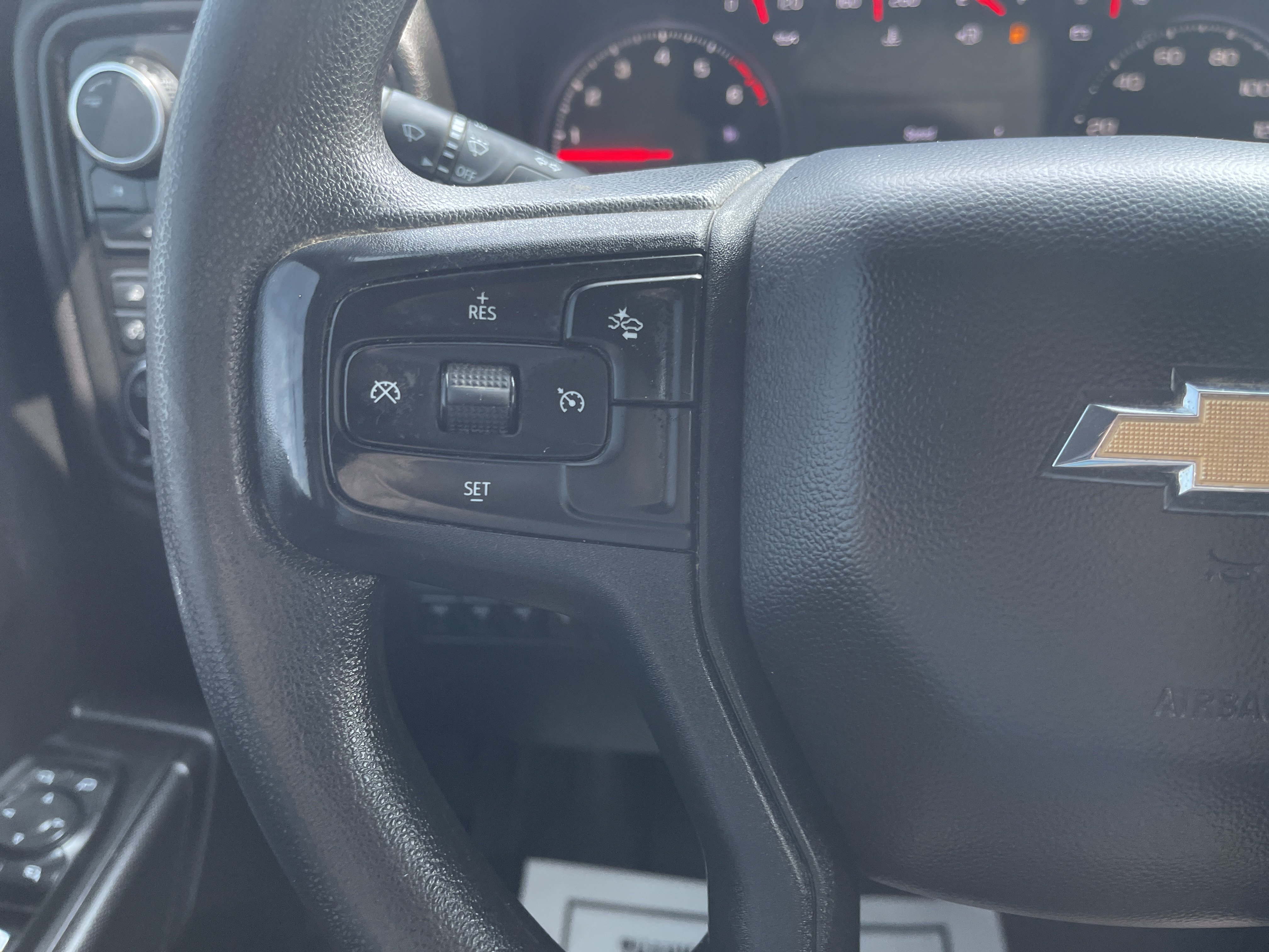 Used 2025 Chevrolet Silverado 2500 Custom w/ Custom Value Package AWD/4WD image 19
