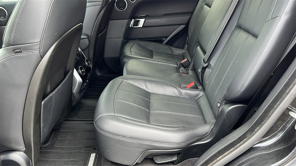 Used 2020 Land Rover Range Rover Sport HSE Dynamic image 31