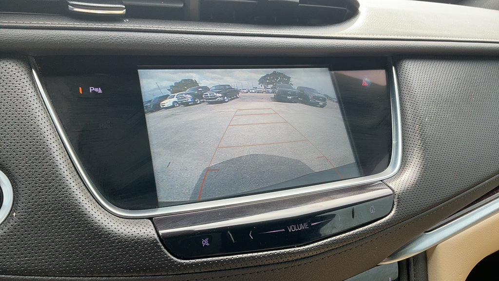 Used 2019 Cadillac XT5 Luxury FWD image 12