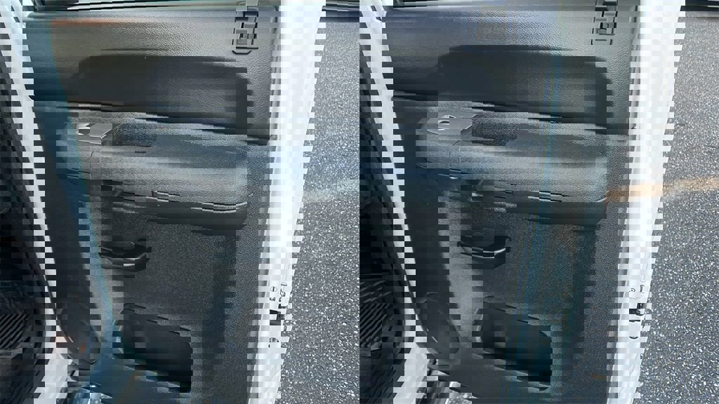 Used 2014 GMC Sierra 2500 SLE w/ SLE Preferred Package image 18