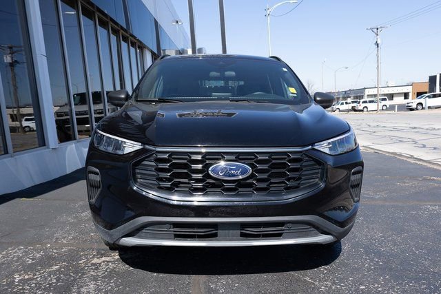 Used 2025 Ford Escape ST-Line image 7