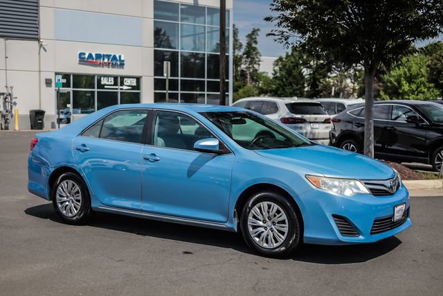 Used 2012 Toyota Camry LE FWD image 10
