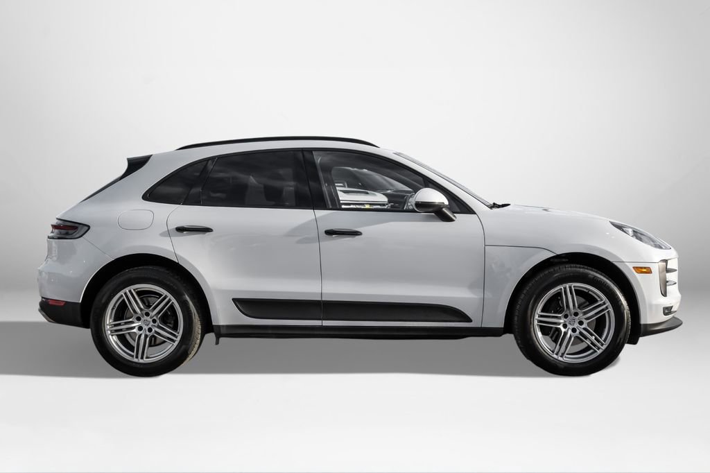 Used 2020 Porsche Macan AWD/4WD image 5