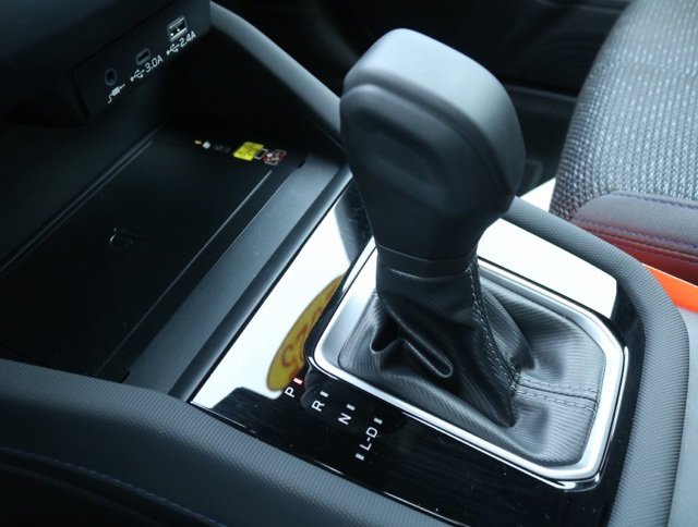 Certified 2025 Subaru Forester Premium image 29