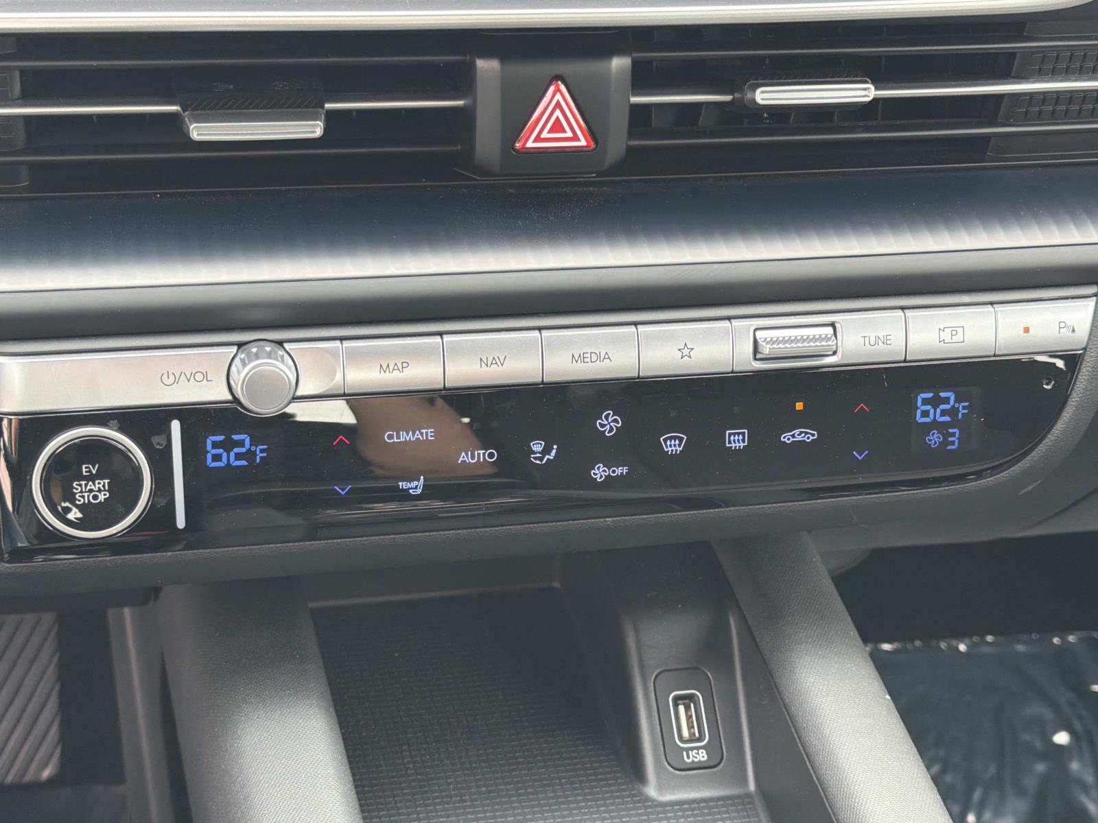 Used 2023 Hyundai Ioniq 6 SE image 14