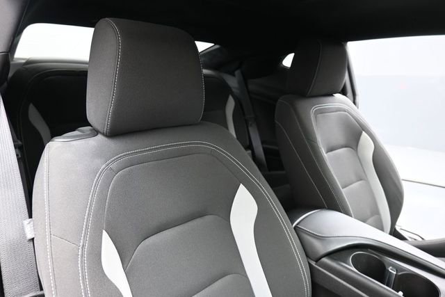 Used 2023 Chevrolet Camaro LT w/ Technology Package RWD image 21